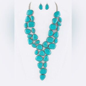 Semi-Precious Pebble Stone Statement Necklace